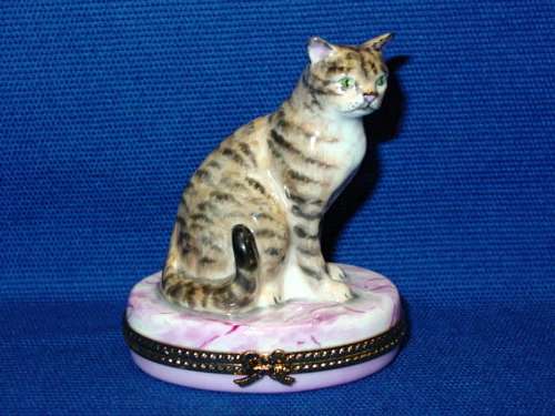 MAU EGYPTIEN CAT
